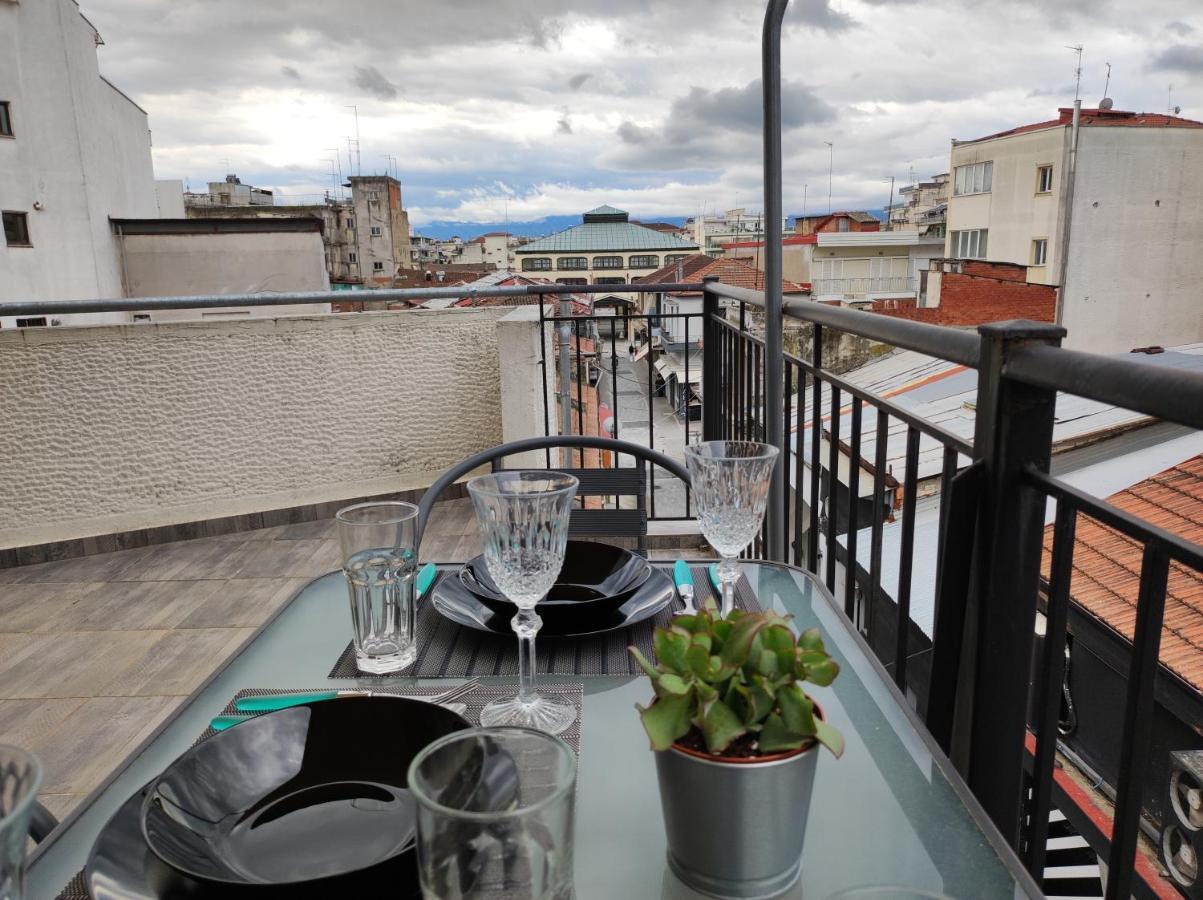 Dreams 3 Apartment Kardítsa Екстериор снимка